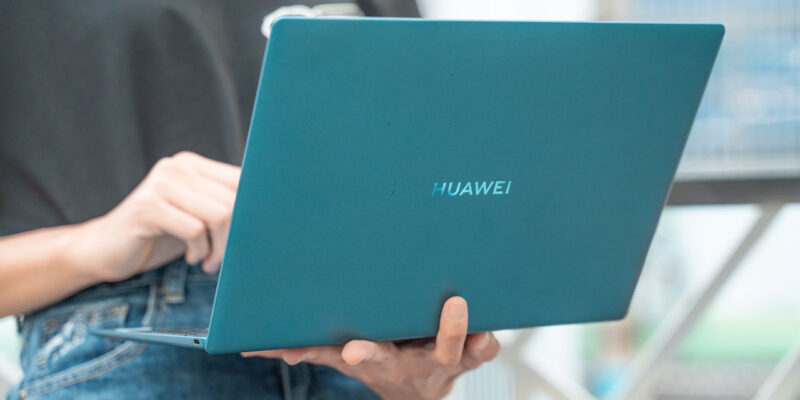 HUAWEI MateBook X ile artık daha ince daha akıllı
